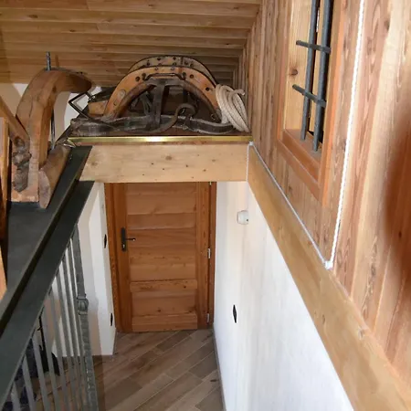 Lo Coppa Fen Apartment *